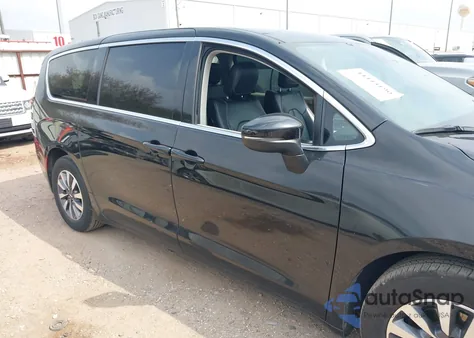 2023 Chrysler Pacifica Hybrid Touring L z USA, uszkodzony, nr VIN 2C4RC1L75PR611591